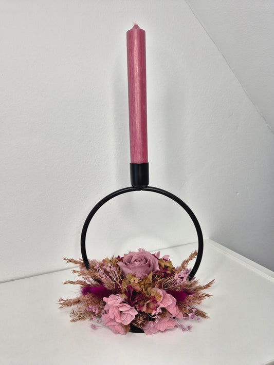 Kerzenhalter "Ring" schwarz mit Trockenblumen und Kerze