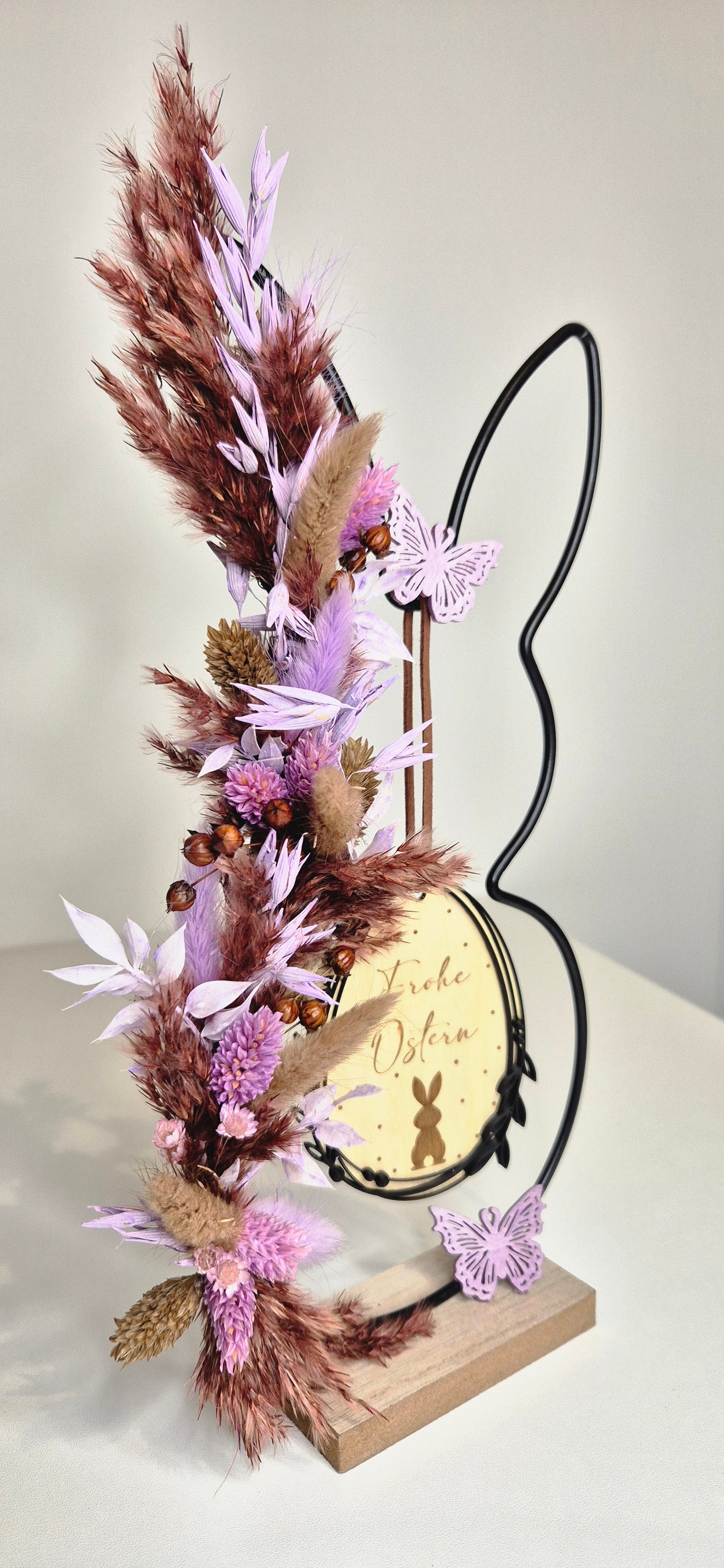 Deko-Hase zum Stellen mit Trockenblumen und Holz-Ei "Frohe Ostern"