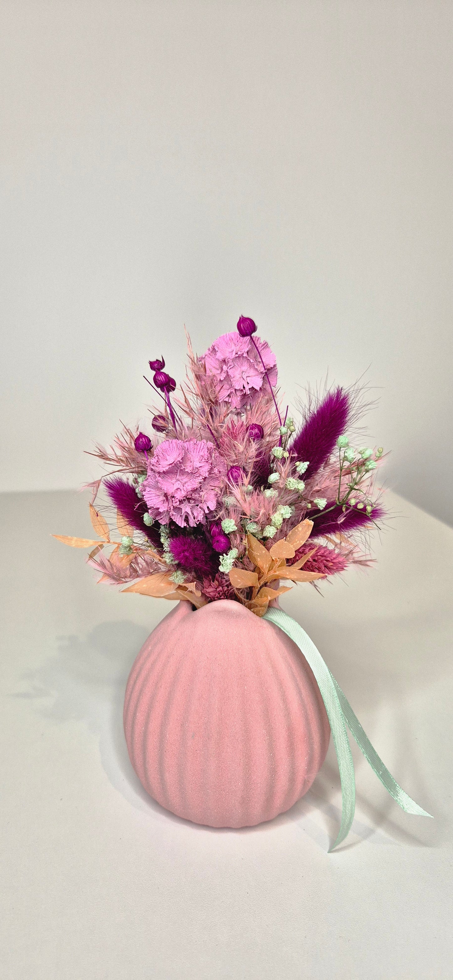 Kleiner Strauß mit Vase und Trockenblumen "Lollipop"