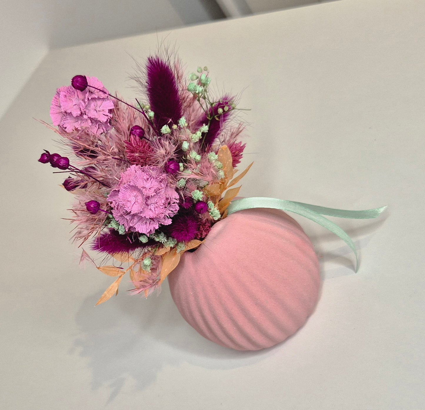 Kleiner Strauß mit Vase und Trockenblumen "Lollipop"